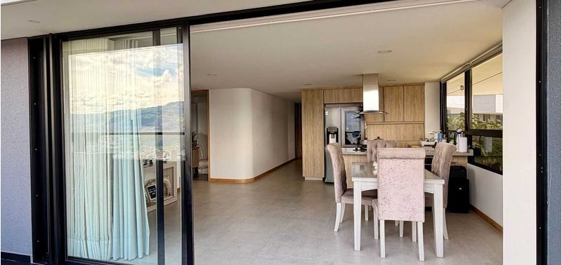 Apartamento en Venta en Medellín, Las Palmas-25