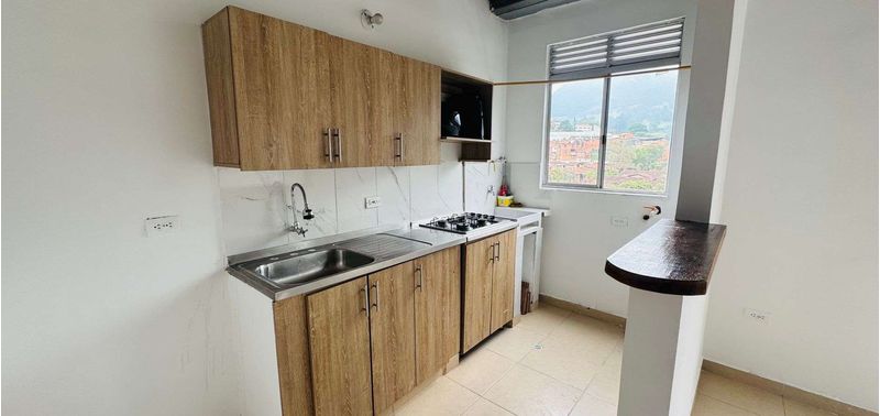Apartamento en Venta en Medellín, San Antonio de Prado-0