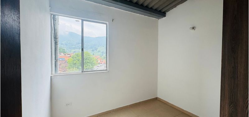 Apartamento en Venta en Medellín, San Antonio de Prado-8