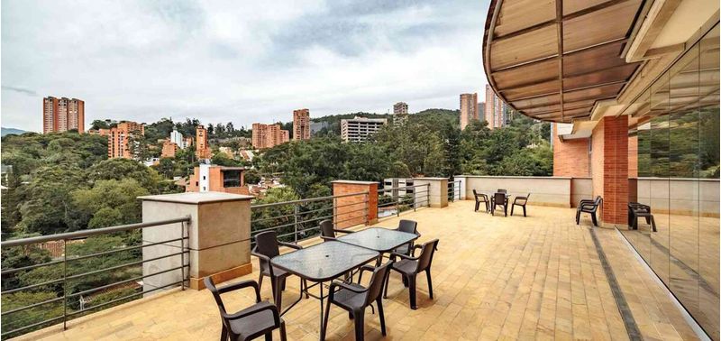 Apartamento en Venta en Medellín, El Poblado-6