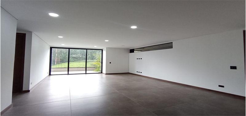Apartamento en Venta en Medellín, Las Palmas-0