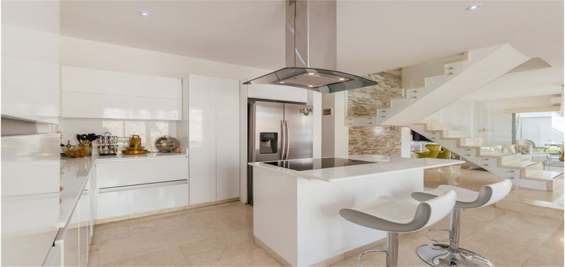 Casa en Venta en Santa Marta, Rodadero Sur-2