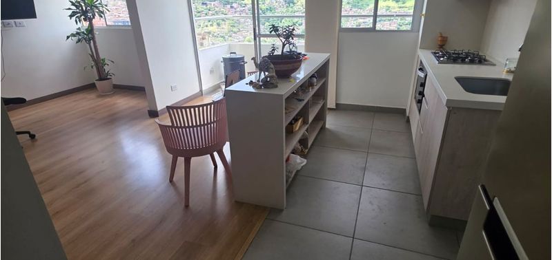 Apartamento en Venta en Medellín, Calasanz-0