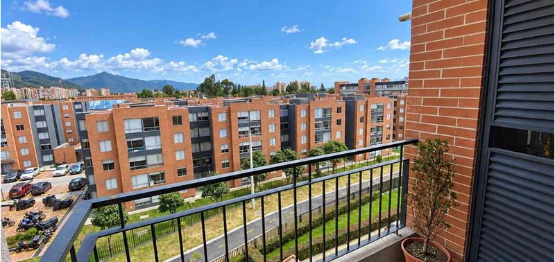 Apartamento en Venta en Bogotá, D.C., El Redil-0