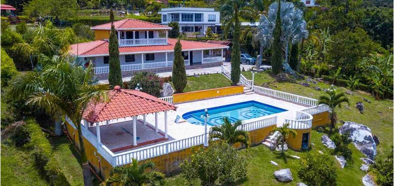 Casa en Venta en Barbosa, Barbosa-0