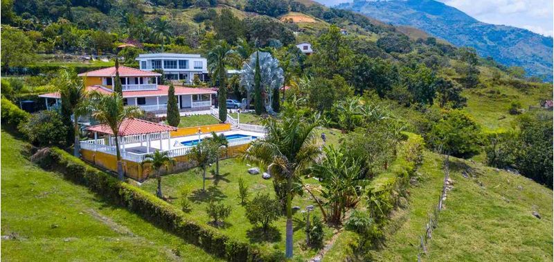Casa en Venta en Barbosa, Barbosa-2