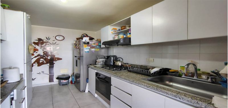 Apartamento en Venta en Bogotá, D.C., PONTEVEDRA 2-9