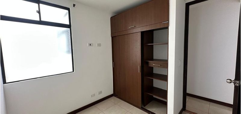 Apartamento en Venta en Medellín, Belén San Bernardo-15