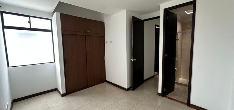 Apartamento en Venta en Medellín, Belén San Bernardo-16