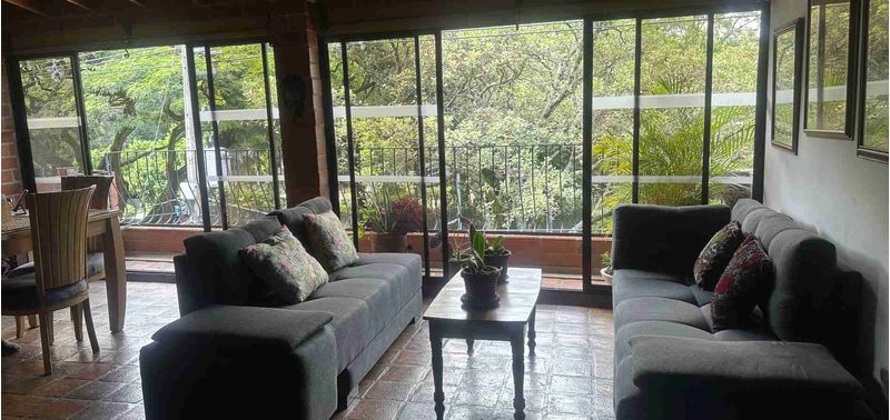 Casa en Venta en Medellín, Laureles