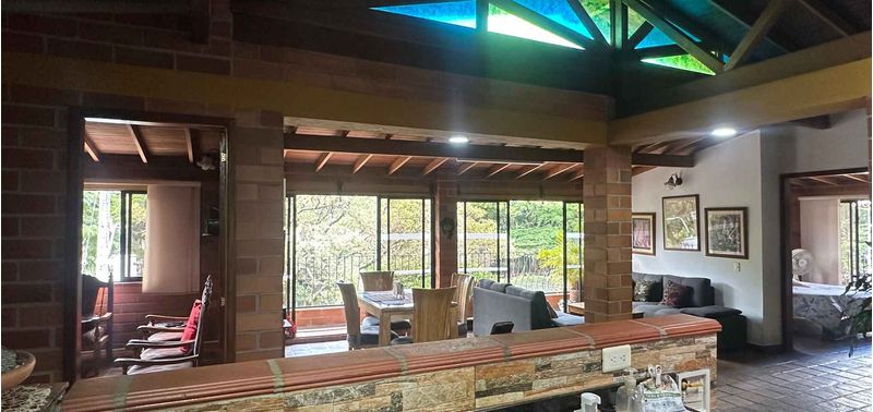 Casa en Venta en Medellín, Laureles-1