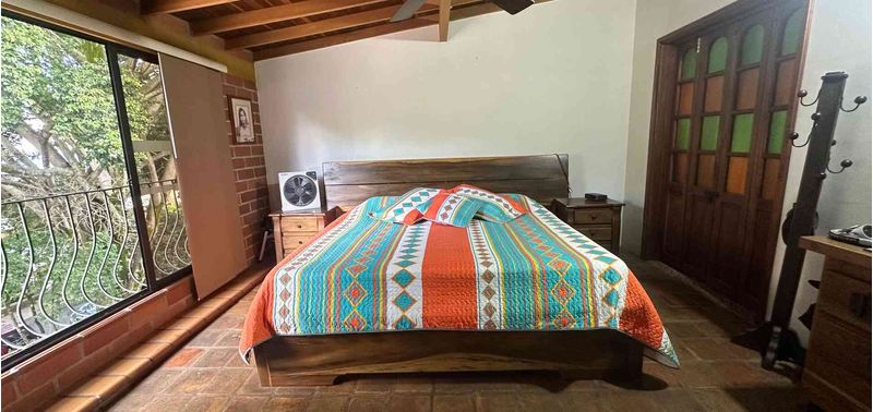 Casa en Venta en Medellín, Laureles-2