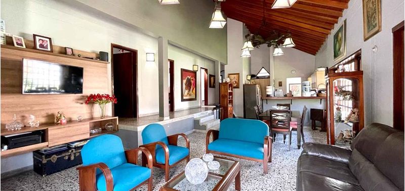 Casa en Venta en Envigado, Loma del Chocho-2