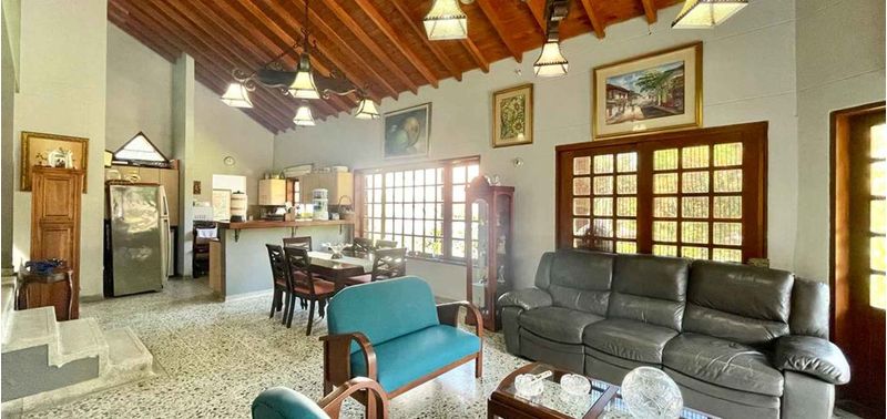 Casa en Venta en Envigado, Loma del Chocho-4