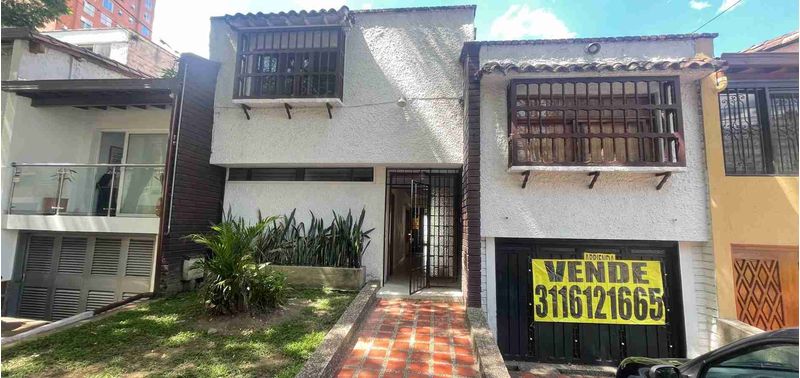 Casa en Venta en Medellín, Los Colores