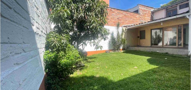 Casa en Venta en Medellín, Los Colores-14