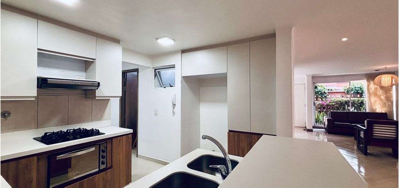 Casa en Venta en Medellín, El Poblado-4