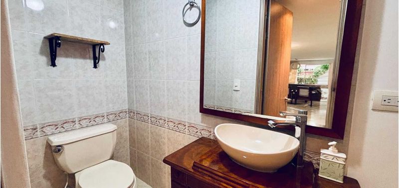 Casa en Venta en Medellín, El Poblado-5