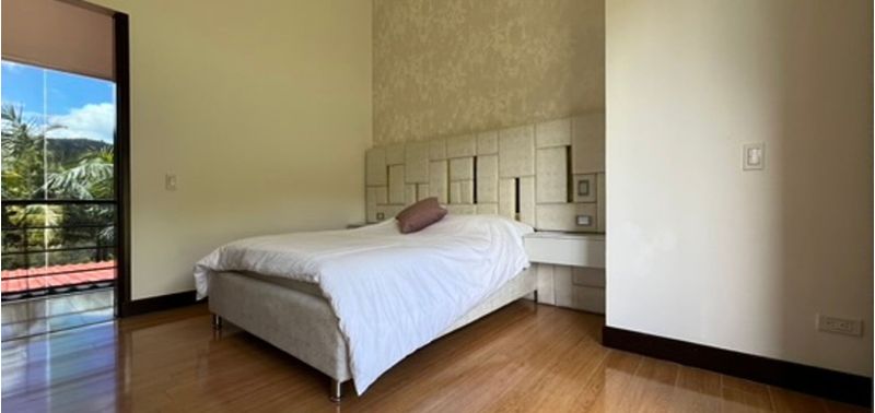 Casa en Venta en Retiro, Área urbana-16