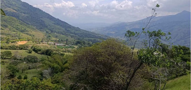 Lote en Venta en Barbosa, Barbosa-1