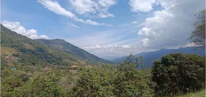 Lote en Venta en Barbosa, Barbosa-5