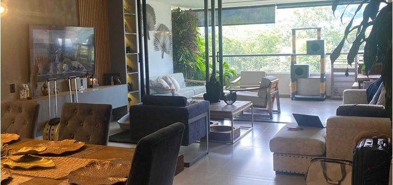 Apartamento en Venta en Envigado, Loma de las brujas-0