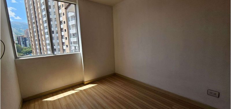 Apartamento en Venta en Sabaneta, Calle Larga-9