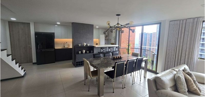 Apartamento en Venta en Itagüí, Itaguí-0