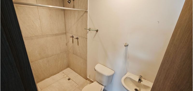 Casa en Venta en Sabaneta, Cañaveralejo-16