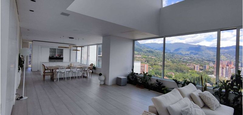 Apartamento en Venta en Medellín, El Poblado-1