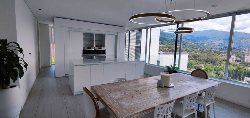Apartamento en Venta en Medellín, El Poblado-2