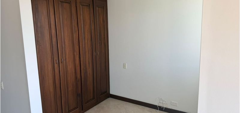 Apartamento en Venta en Medellín, Belén Loma de los Bernal-5