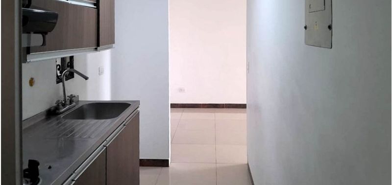 Apartamento en Venta en Medellín, El Rodeo-1