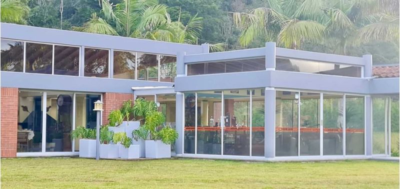 Casa en Venta en Envigado, Alto De Palmas-1