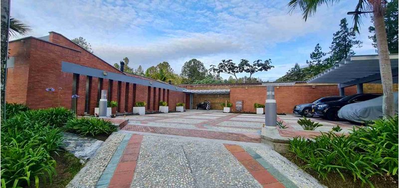 Casa en Venta en Envigado, Alto De Palmas-14