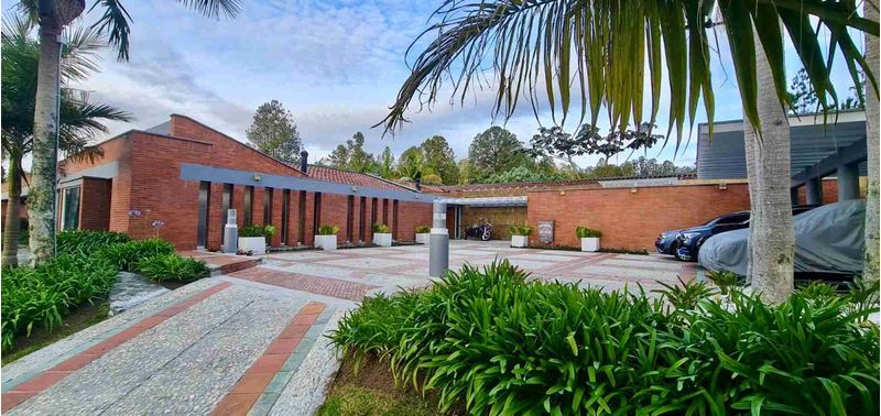 Casa en Venta en Envigado, Alto De Palmas-20