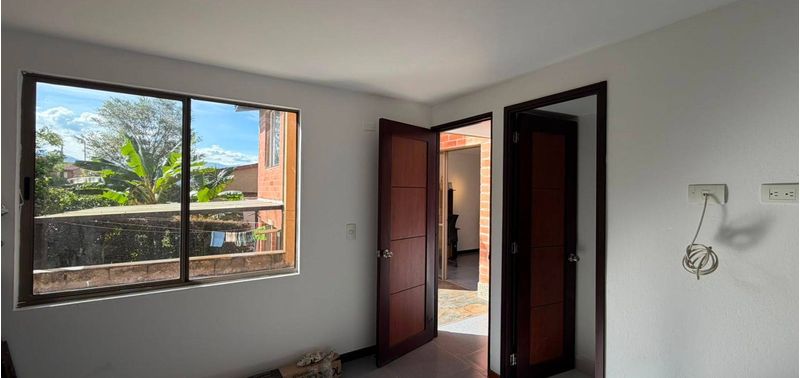 Casa en Venta en Envigado, Las Antillas-17