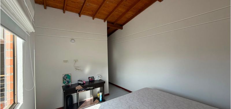 Casa en Venta en Envigado, Las Antillas-24