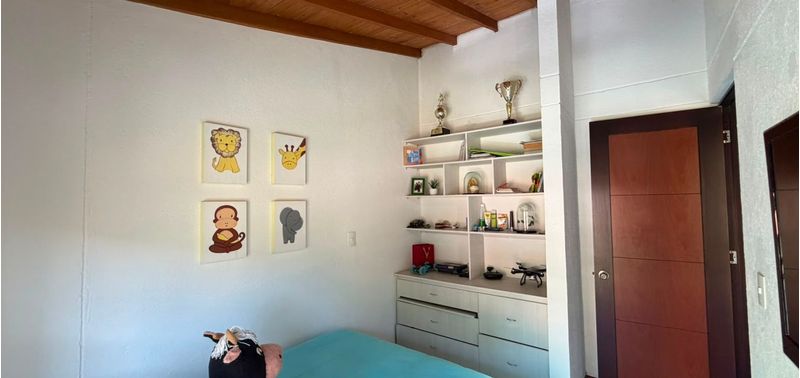Casa en Venta en Envigado, Las Antillas-32