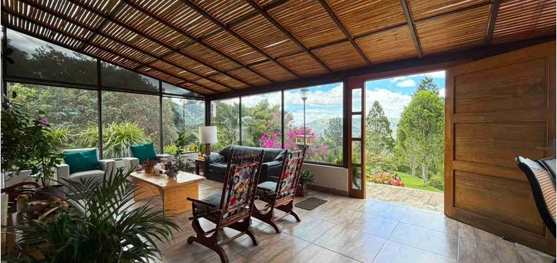 Casa en Venta en Guarne, Canoas-1