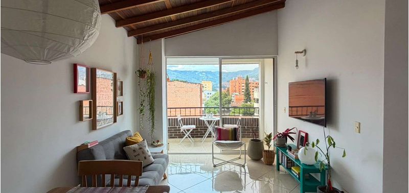 Apartamento en Venta en Medellín, Belén Rosales-2