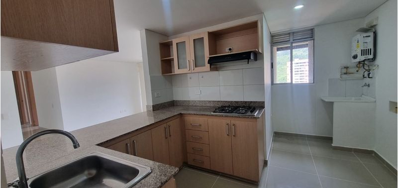 Apartamento en Venta en Sabaneta, Loma De San Jose-0