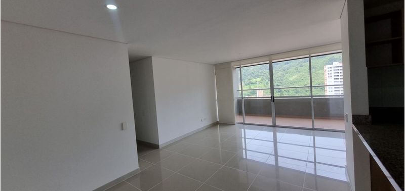 Apartamento en Venta en Sabaneta, Loma De San Jose-1