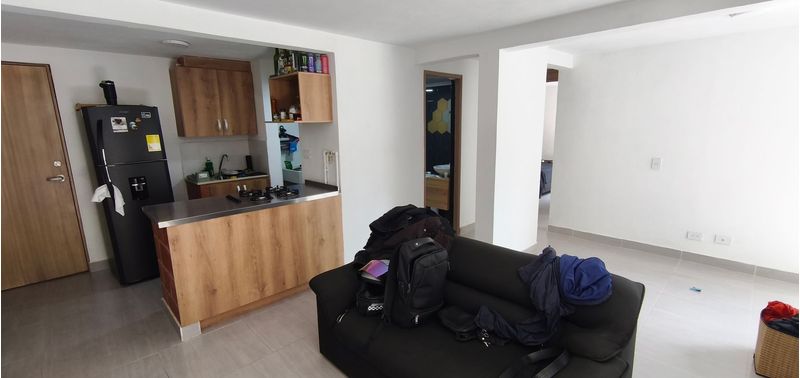 Apartamento en Venta en Sabaneta, Maria Auxiliadora-1