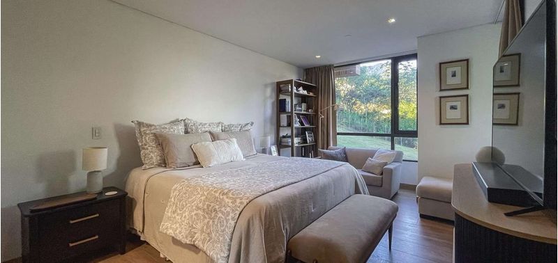 Apartamento en Venta en Medellín, Altos del Poblado-13