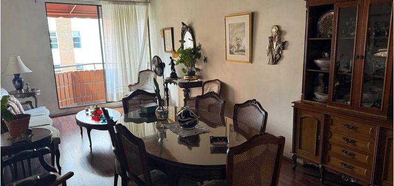 Apartamento en Venta en Medellín, Laureles-2