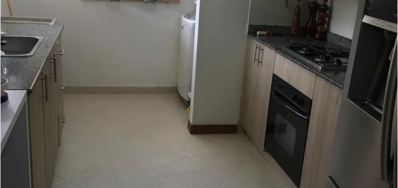 Apartamento en Venta en Medellín, Belén Loma de los Bernal-1