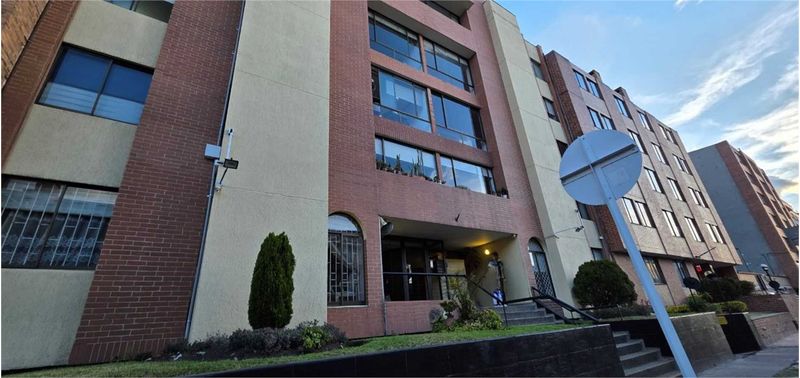 Apartamento en Venta en Bogotá, D.C., Santa Bárbara Central-18