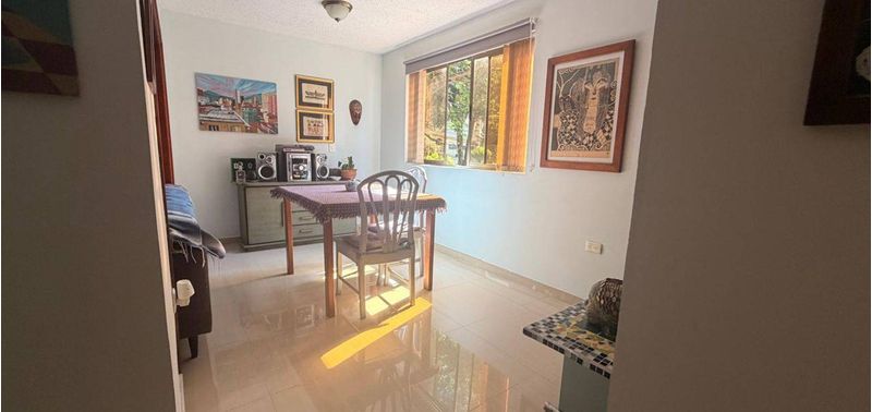 Apartamento en Venta en Medellín, Simón Bolívar-0