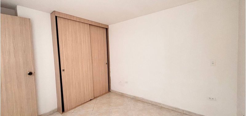 Apartamento en Venta en Sabaneta, Virgen Del Carmen-3